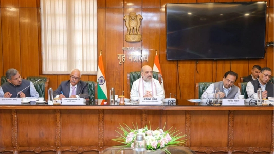 Amit Shah Orders Free Movement in Manipur from March 8 Amid Security Push